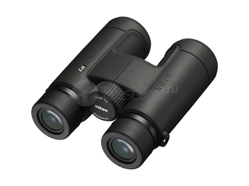 Nikon Prostaff P7 10x42